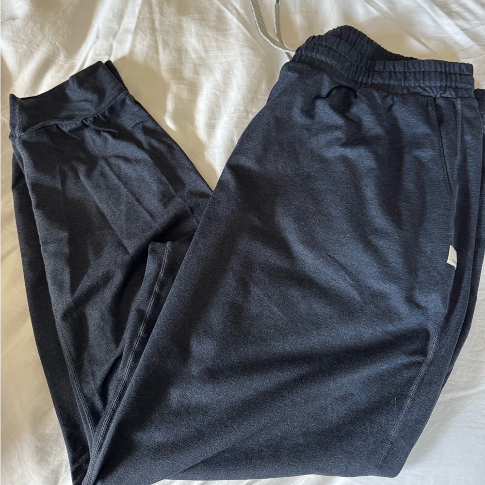 Vuori Heather Blue Women’s Jogger Pants